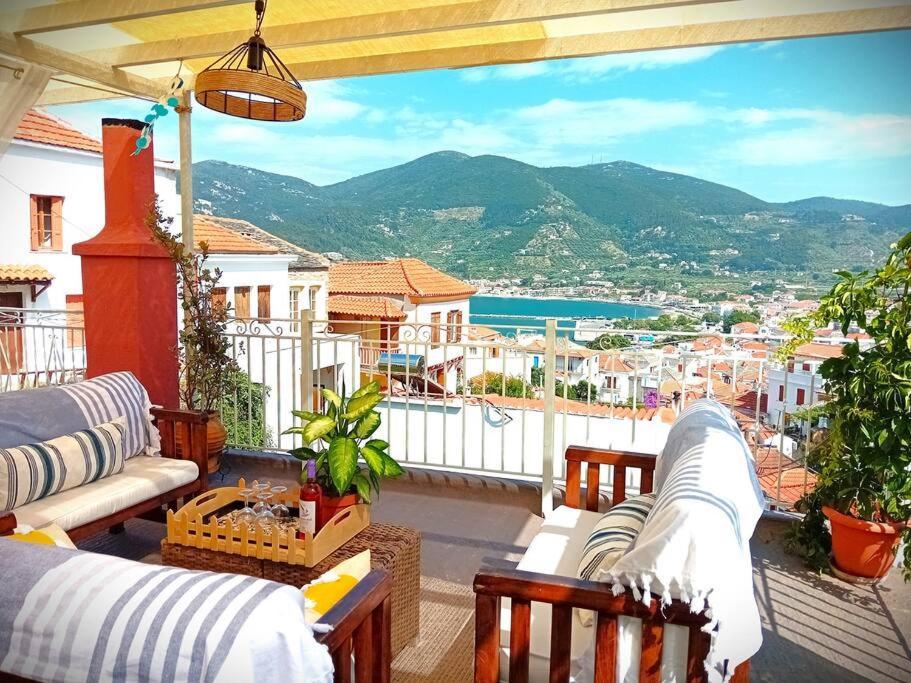 Duka'S Gardenhouse Villa สโกเปลอสทาวน์ ภายนอก รูปภาพ