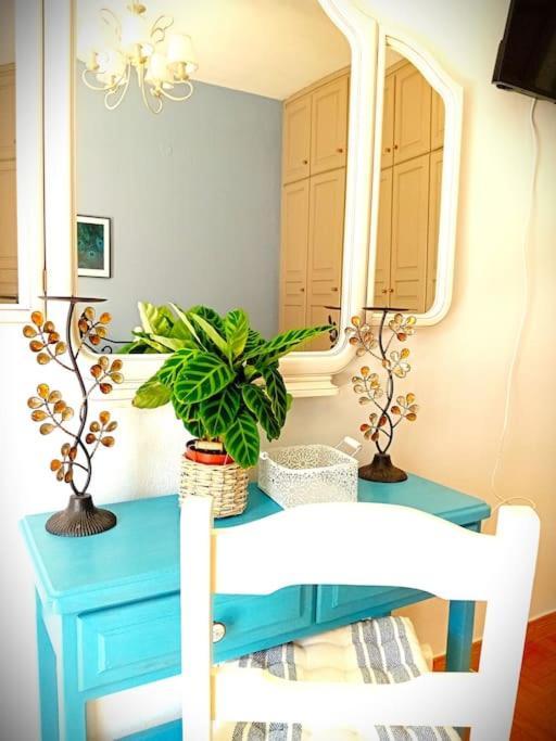 Duka'S Gardenhouse Villa สโกเปลอสทาวน์ ภายนอก รูปภาพ